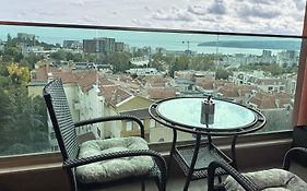 Breathtaking Sea View Apartment